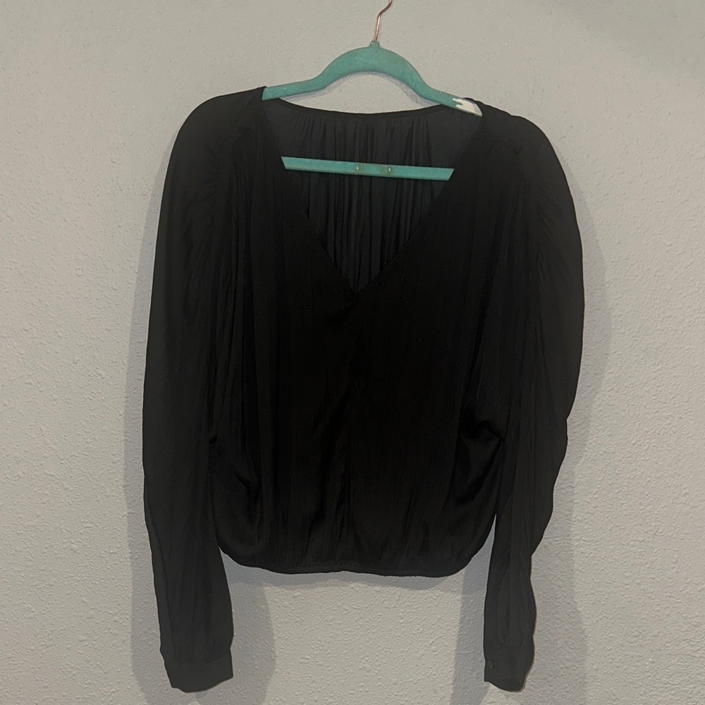 Calvin Klein Elegant Black V-Neck Blouse